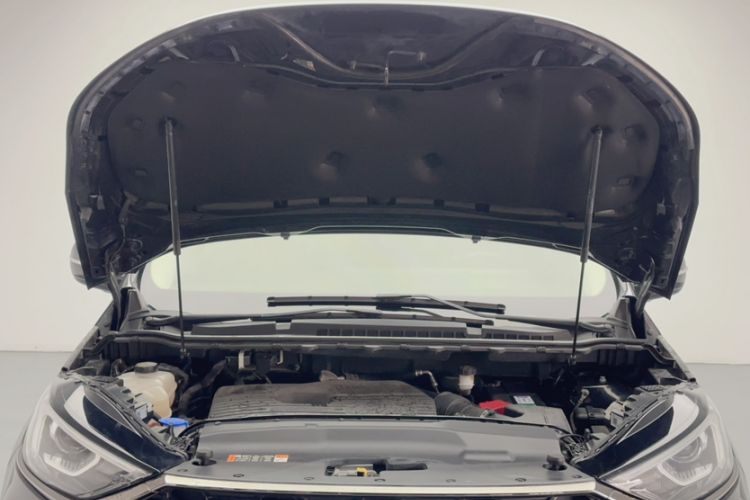 Used Ford Edge 2021 PLUS EcoBoost 245 Two-Wheel-Drive Titanium 7-Seater Engine Bay