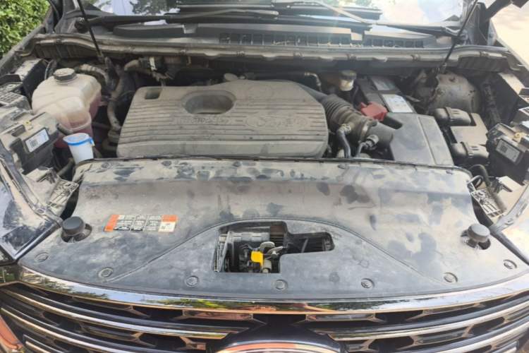 Used Ford Edge 2021 PLUS EcoBoost 245 Two-Wheel-Drive Titanium 7-Seater Engine Bay