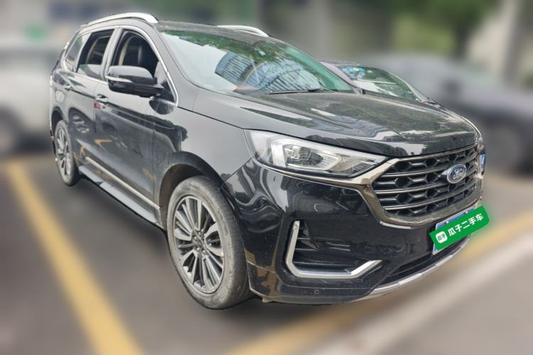 Used Ford Edge 2021 PLUS EcoBoost 245 Two-Wheel-Drive Titanium 7-Seater Exterior 1