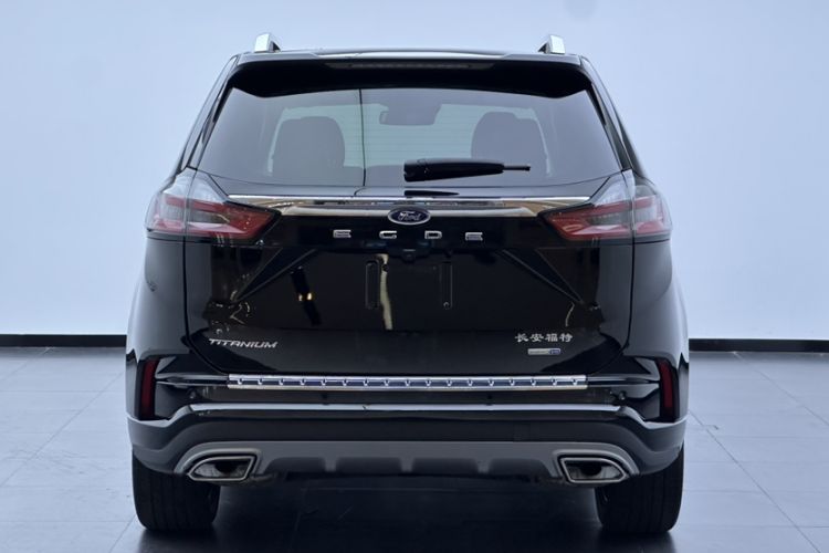 Used Ford Edge 2021 Facelifted PLUS EcoBoost 245 Two-Wheel Drive XLT 7-Seater Exterior 1