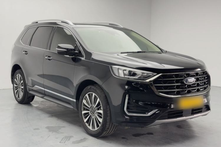 Used Ford Edge 2021 PLUS EcoBoost 245 Two-Wheel-Drive Titanium 7-Seater Exterior 10