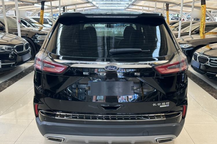 Used Ford Edge 2021 PLUS EcoBoost 245 Two-Wheel-Drive Elite 5-Seater Exterior 2
