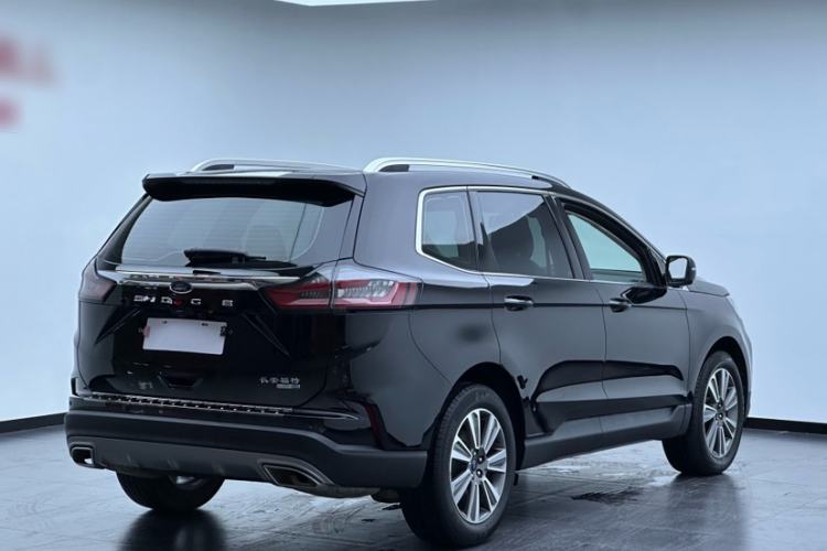 Used Ford Edge 2021 PLUS EcoBoost 245 Two-Wheel-Drive Platinum Edition 5 Seats Exterior 3