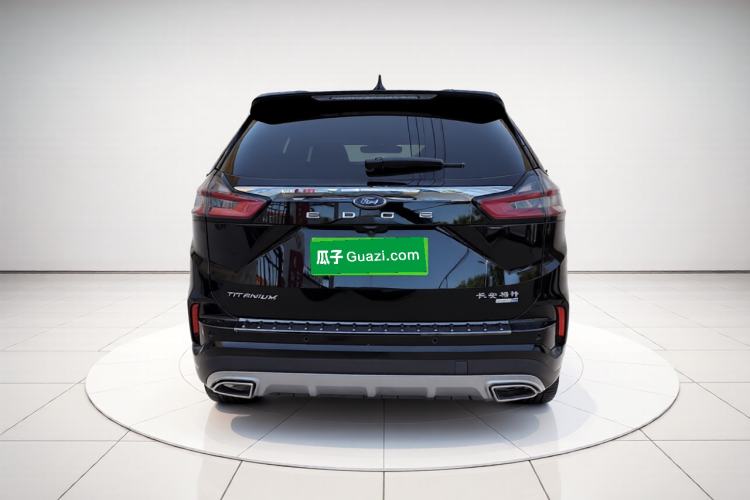 Used Ford Edge 2021 PLUS EcoBoost 245 Two-Wheel-Drive Titanium 7-Seater Exterior 4