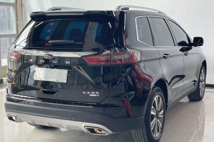 Used Ford Edge 2021 PLUS EcoBoost 245 Two-Wheel-Drive Platinum Edition 5 Seats Exterior 6