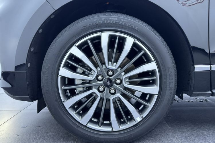 Used Ford Edge 2021 Facelifted PLUS EcoBoost 245 Two-Wheel Drive XLT 7-Seater Exterior 7