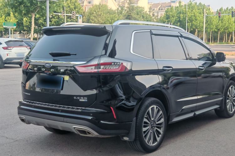 Used Ford Edge 2021 PLUS EcoBoost 245 Two-Wheel-Drive Titanium 7-Seater Exterior 7