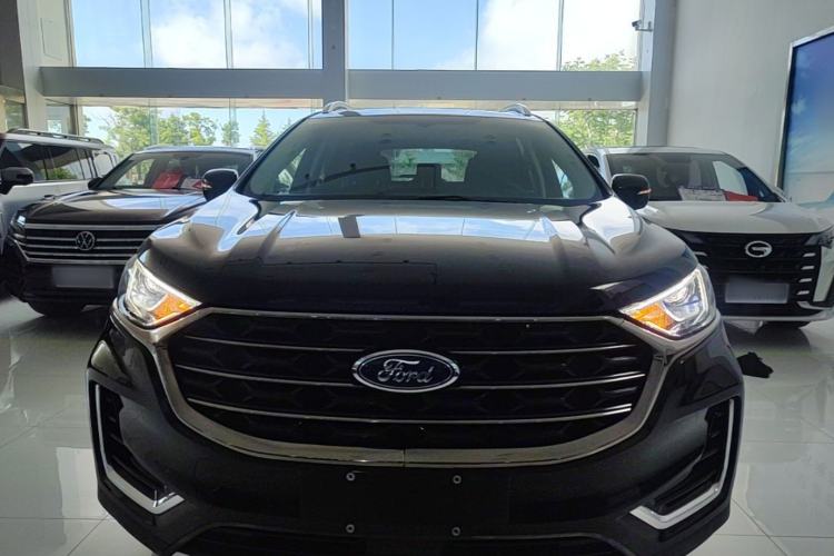 Used Ford Edge 2021 PLUS EcoBoost 245 Two-Wheel-Drive Platinum Edition 5 Seats Front