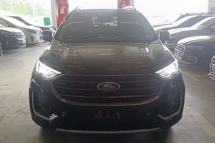 Used Ford Edge 2021 PLUS EcoBoost 245 Two-Wheel-Drive Titanium 7-Seater Front