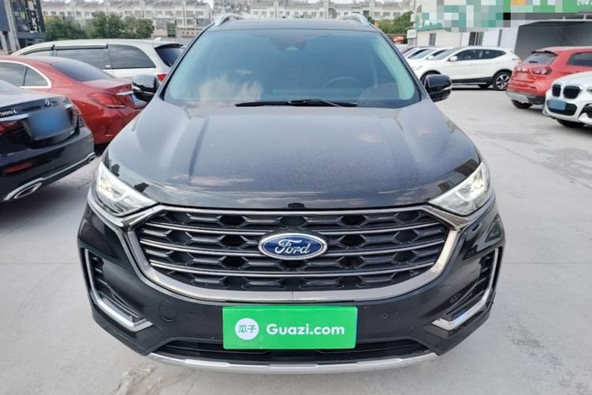 Used Ford Edge 2021 PLUS EcoBoost 245 Two-Wheel-Drive Titanium 7-Seater Front