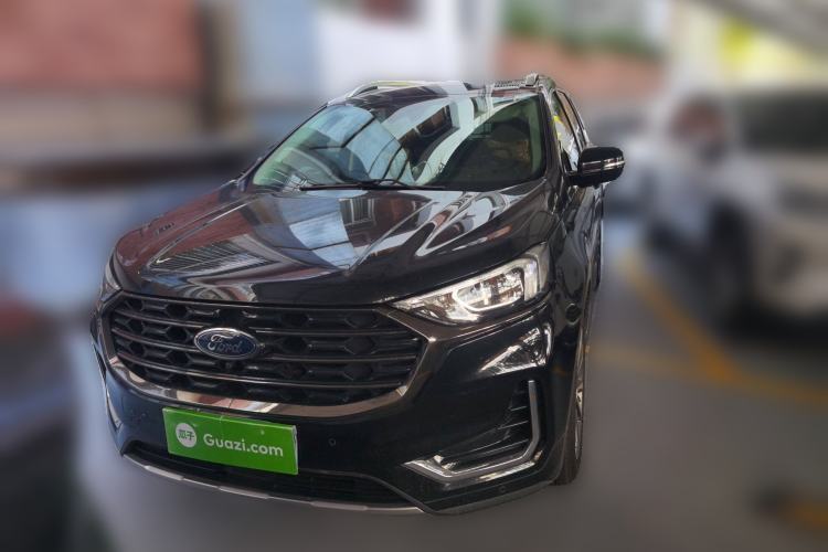 Used Ford Edge 2021 PLUS EcoBoost 245 Two-Wheel-Drive Titanium 7-Seater Front