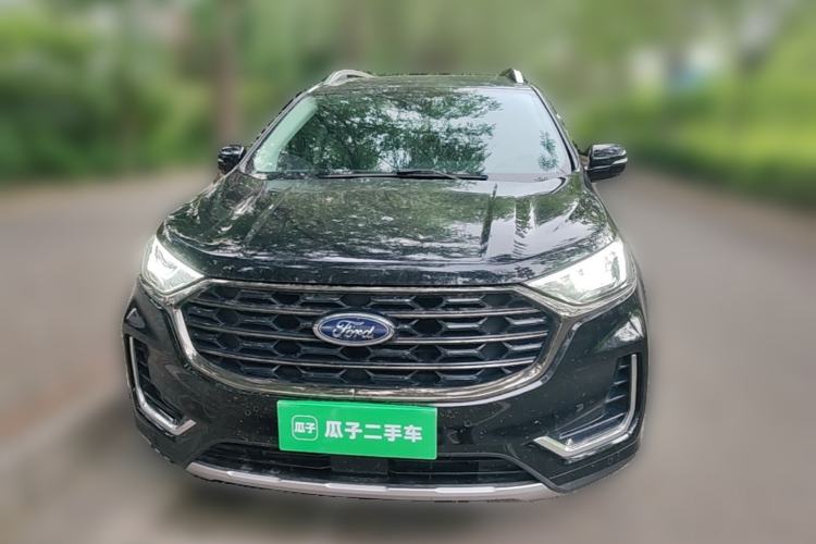 Used Ford Edge 2021 PLUS EcoBoost 245 Two-Wheel-Drive Titanium 7-Seater Front