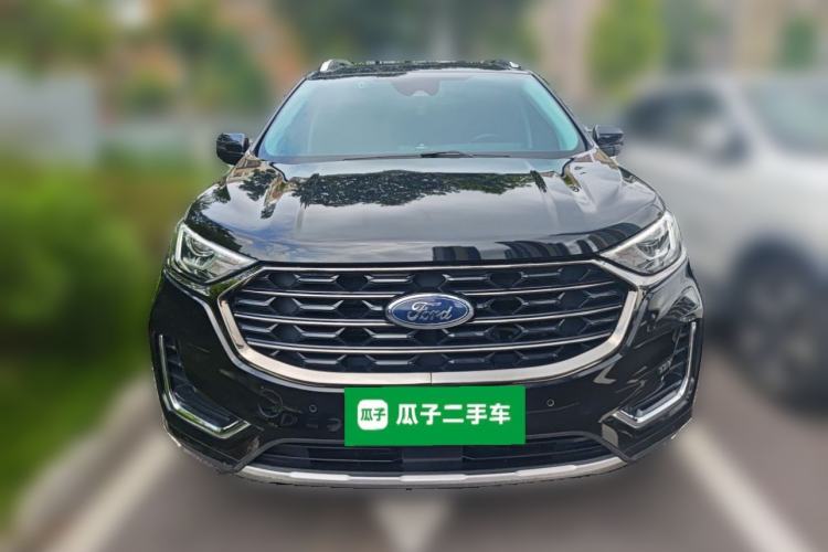 Used Ford Edge 2021 PLUS EcoBoost 245 Two-Wheel-Drive Titanium 7-Seater Front