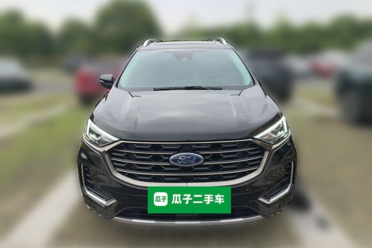 Used Ford Edge 2021 PLUS EcoBoost 245 Two-Wheel-Drive Titanium 7-Seater Front