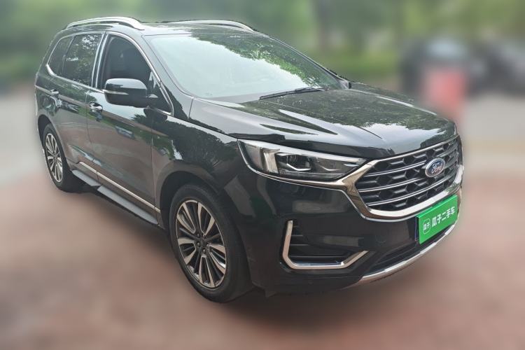Used Ford Edge 2021 PLUS EcoBoost 245 Four-Wheel Drive Titanium Edition 7-Seater Front Right 45 Deg