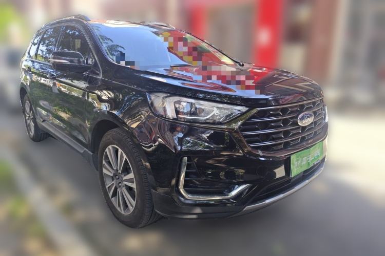 Used Ford Edge 2021 PLUS EcoBoost 245 Two-Wheel-Drive Platinum Edition 5 Seats Front Right 45 Deg