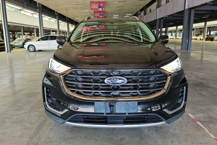 Used Ford Edge 2021 PLUS EcoBoost 245 Two-Wheel-Drive Platinum Edition 5 Seats Front