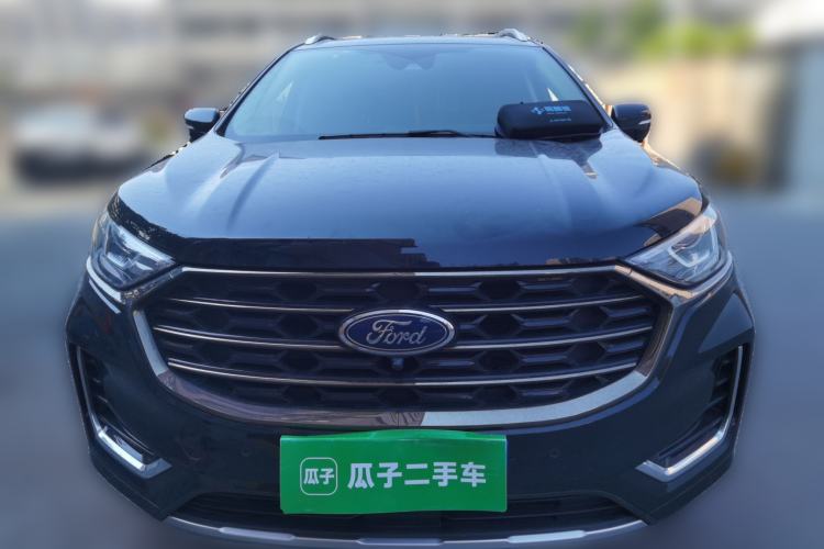 Used Ford Edge 2021 PLUS EcoBoost 245 Two-Wheel-Drive Titanium 7-Seater Front