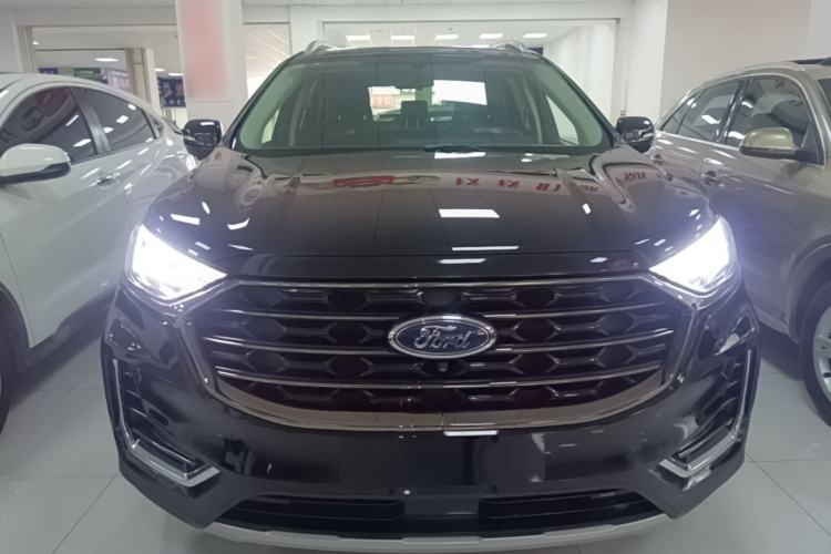 Used Ford Edge 2021 PLUS EcoBoost 245 Two-Wheel-Drive Platinum Edition 5 Seats Front