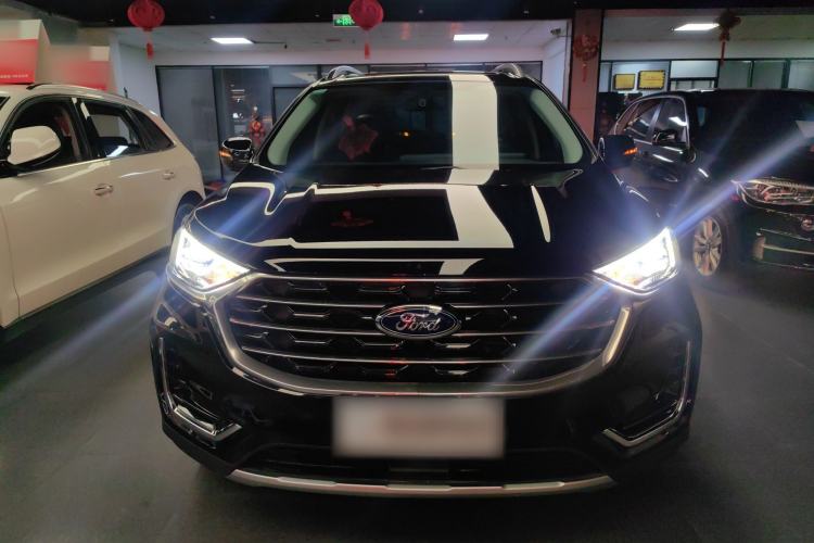Used Ford Edge 2021 PLUS EcoBoost 245 Two-Wheel-Drive Platinum Edition 5 Seats Front