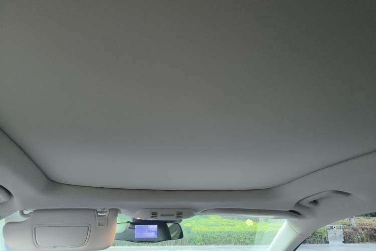 Used Ford Edge 2021 PLUS EcoBoost 245 Two-Wheel-Drive Titanium 7-Seater Headliner