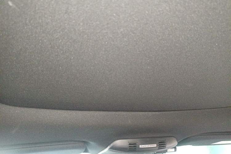 Used Ford Edge 2021 PLUS EcoBoost 245 4x4 ST-Line 7-Seater Headliner
