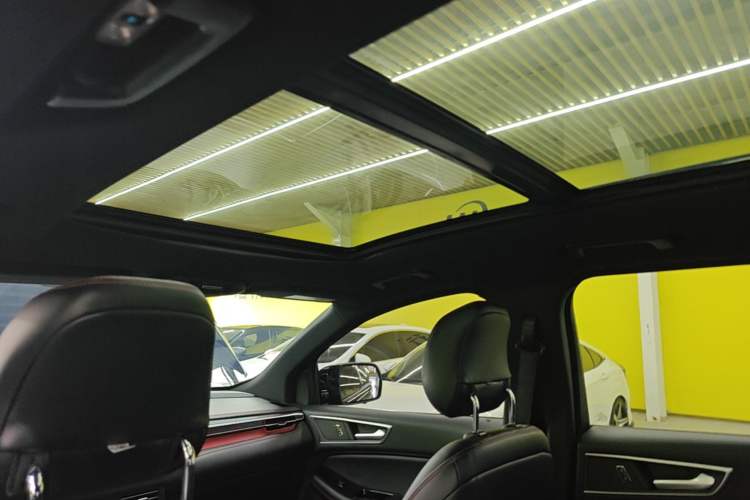 Used Ford Edge 2021 Facelifted PLUS EcoBoost 245 Two-Wheel Drive ST-Line 5-Seater Headliner