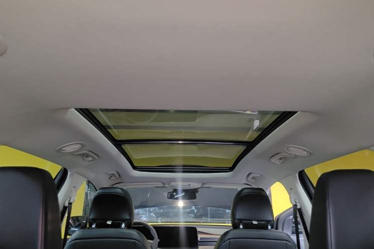 Used Ford Edge 2021 Facelifted PLUS EcoBoost 245 Two-Wheel Drive XLT 7-Seater Headliner