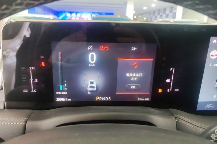 Used Ford Edge 2021 PLUS EcoBoost 245 Two-Wheel-Drive Platinum Edition 5 Seats Instrument Cluster