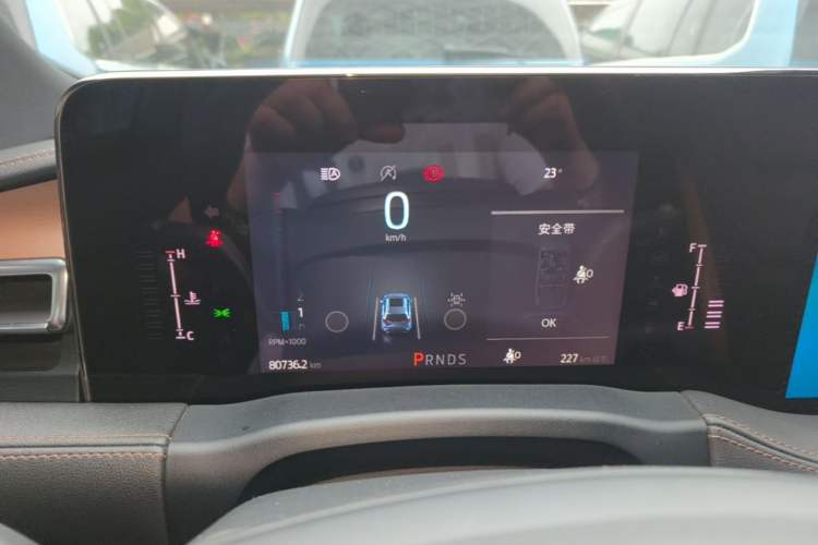 Used Ford Edge 2021 PLUS EcoBoost 245 Four-Wheel Drive Titanium Edition 7-Seater Instrument Cluster