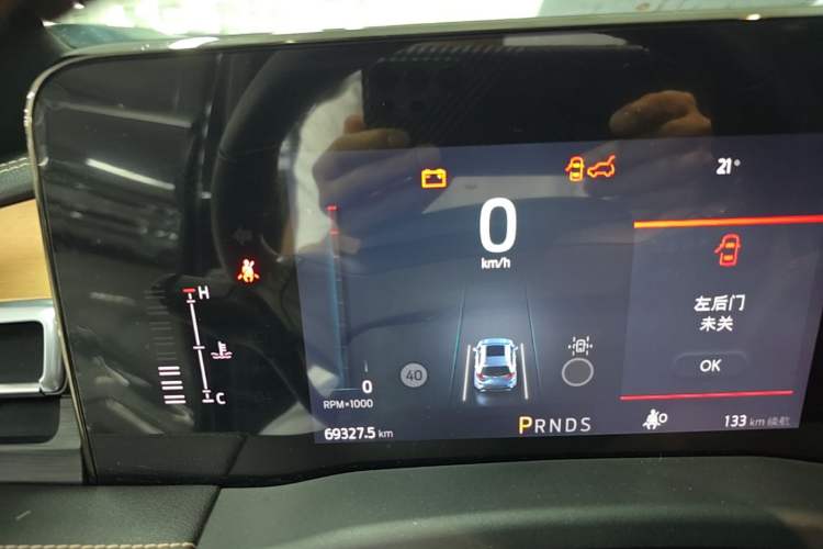 Used Ford Edge 2021 PLUS EcoBoost 245 Four-Wheel Drive Titanium Edition 7-Seater Instrument Cluster