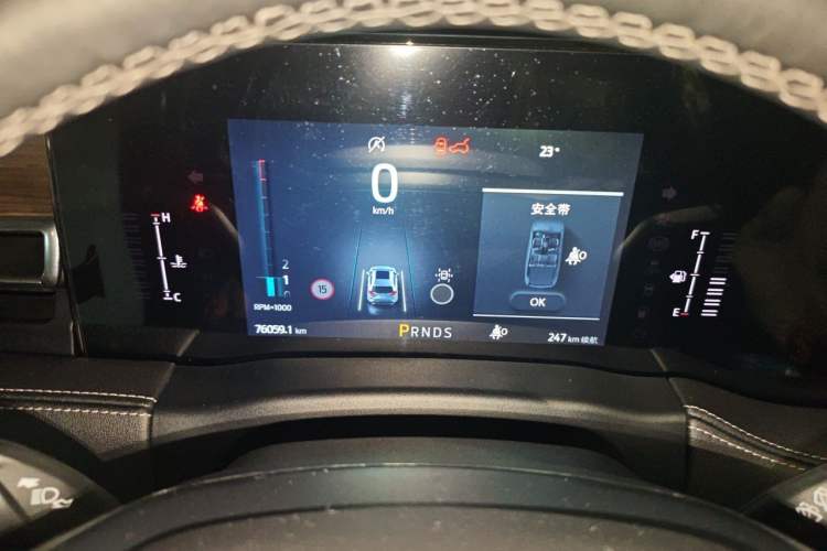 Used Ford Edge 2021 PLUS EcoBoost 245 Two-Wheel-Drive Titanium 7-Seater Instrument Cluster