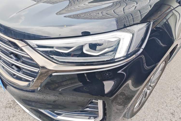 Used Ford Edge 2021 PLUS EcoBoost 245 Four-Wheel Drive Titanium Edition 7-Seater Left Front Headlight