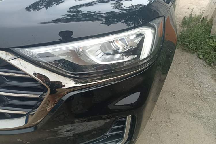 Used Ford Edge 2021 PLUS EcoBoost 245 Two-Wheel-Drive Platinum Edition 5 Seats Left Front Headlight