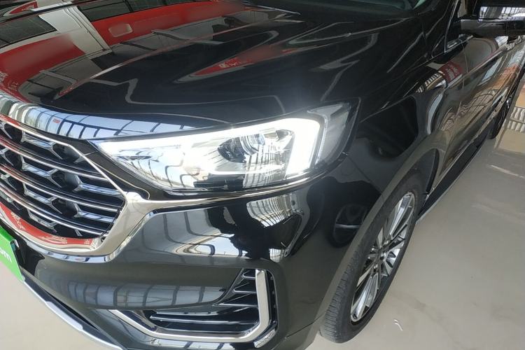 Used Ford Edge 2021 PLUS EcoBoost 245 Two-Wheel-Drive Titanium 7-Seater Left Front Headlight