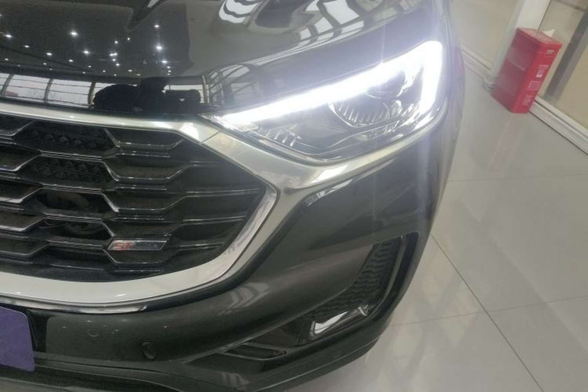 Used Ford Edge 2021 PLUS EcoBoost 245 Two-Wheel-Drive ST-Line 5-Seater Left Front Headlight