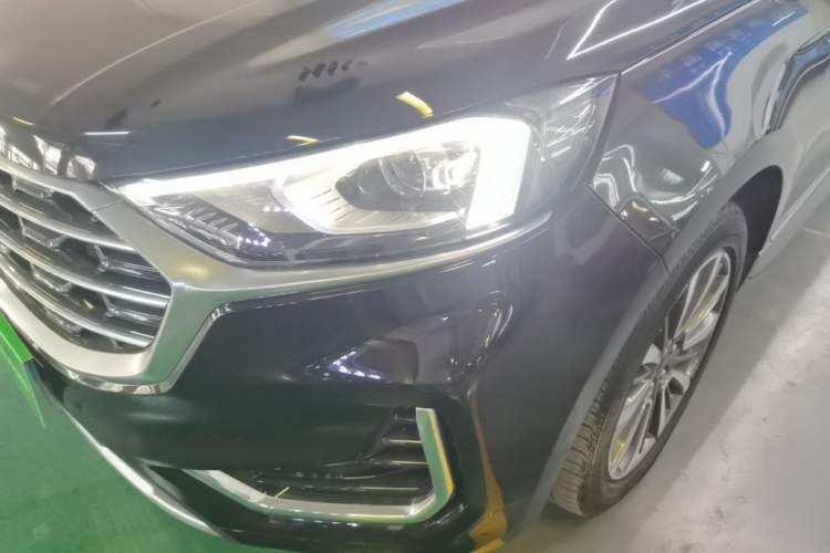 Used Ford Edge 2021 Facelifted PLUS EcoBoost 245 Two-Wheel Drive XLT 7-Seater Left Front Headlight