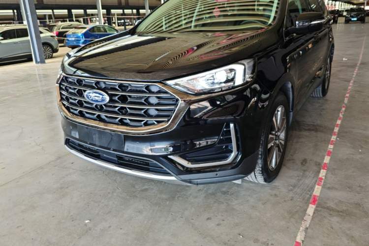 Used Ford Edge 2021 PLUS EcoBoost 245 Two-Wheel-Drive Platinum Edition 5 Seats Left Front Headlight