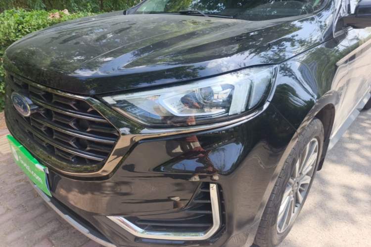 Used Ford Edge 2021 PLUS EcoBoost 245 Two-Wheel-Drive Titanium 7-Seater Left Front Headlight
