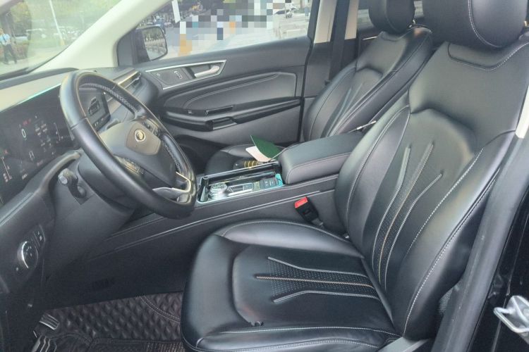 Used Ford Edge 2021 PLUS EcoBoost 245 Two-Wheel-Drive Titanium 7-Seater Left Front Seat
