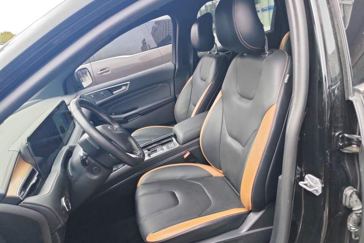 Used Ford Edge 2021 PLUS EcoBoost 245 Four-Wheel Drive Titanium Edition 7-Seater Left Front Seat