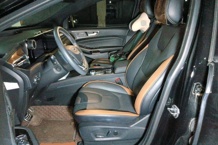 Used Ford Edge 2021 PLUS EcoBoost 245 Four-Wheel Drive Titanium Edition 7-Seater Left Front Seat