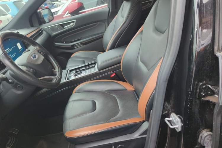 Used Ford Edge 2021 PLUS EcoBoost 245 Four-Wheel Drive Titanium Edition 7-Seater Left Front Seat