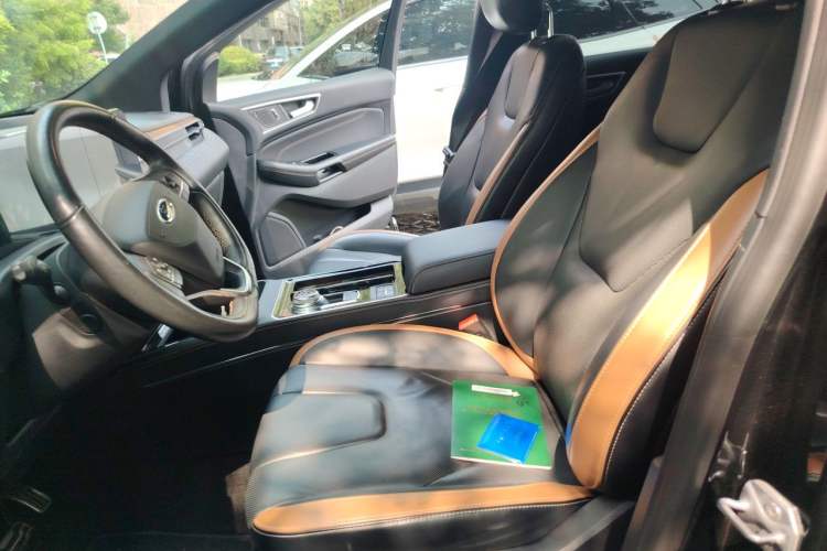 Used Ford Edge 2021 PLUS EcoBoost 245 Four-Wheel Drive Titanium Edition 7-Seater Left Front Seat