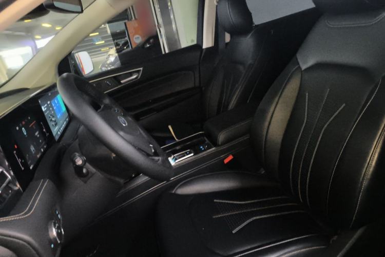 Used Ford Edge 2021 Facelifted PLUS EcoBoost 245 Two-Wheel Drive XLT 7-Seater Left Front Seat