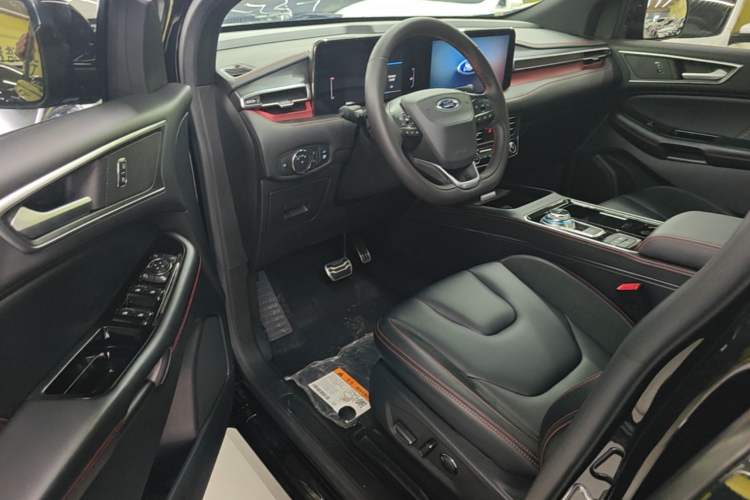 Used Ford Edge 2021 Facelifted PLUS EcoBoost 245 Two-Wheel Drive ST-Line 5-Seater Left Front Seat