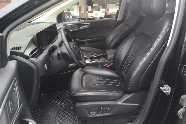 Used Ford Edge 2021 PLUS EcoBoost 245 Two-Wheel-Drive Titanium 7-Seater Left Front Seat