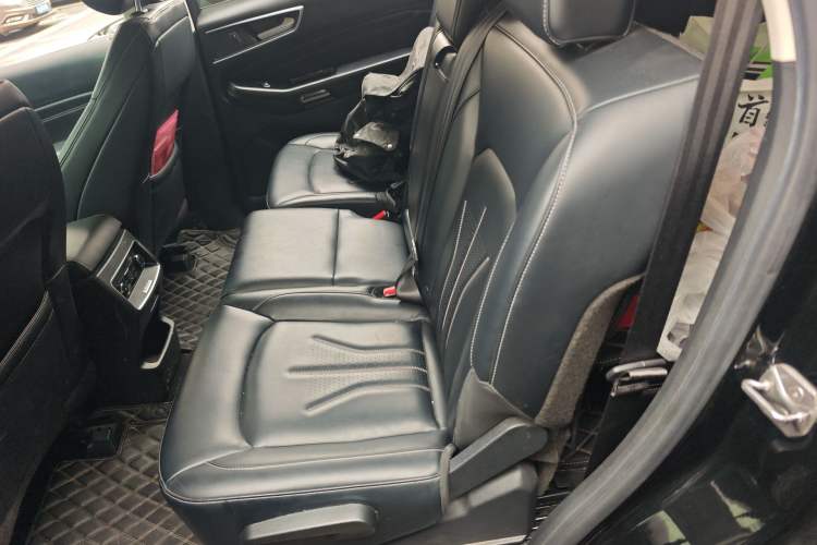 Used Ford Edge 2021 PLUS EcoBoost 245 Two-Wheel-Drive Titanium 7-Seater Left Rear Seat