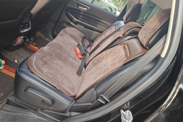 Used Ford Edge 2021 PLUS EcoBoost 245 Two-Wheel-Drive Platinum Edition 5 Seats Left Rear Seat