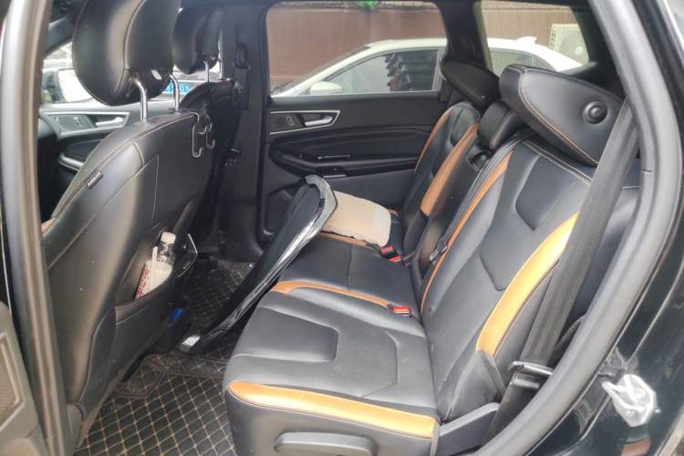 Used Ford Edge 2021 PLUS EcoBoost 245 Four-Wheel Drive Titanium Edition 7-Seater Left Rear Seat